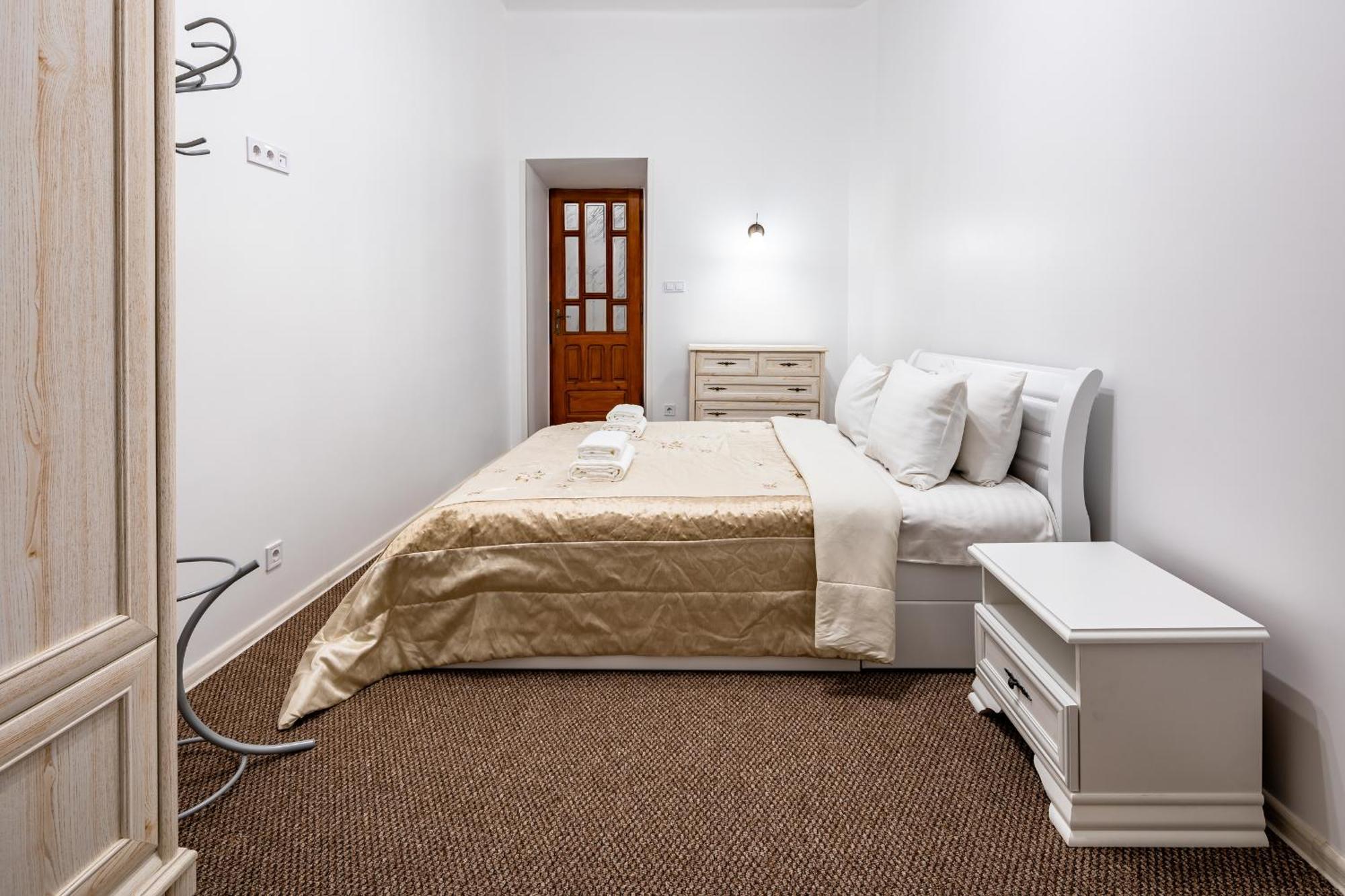 Designer Apartment! The Center! Валова 29 Lvov Exteriér fotografie